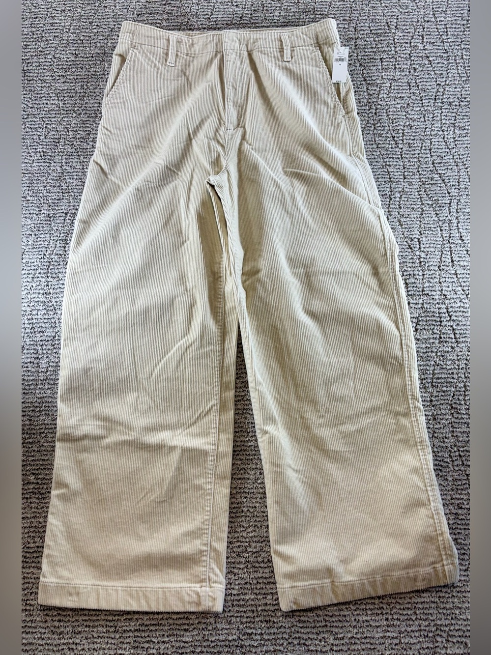 NWT GAP Women’s Size 12 Cream Mid Rise Loose Corduroy Pants